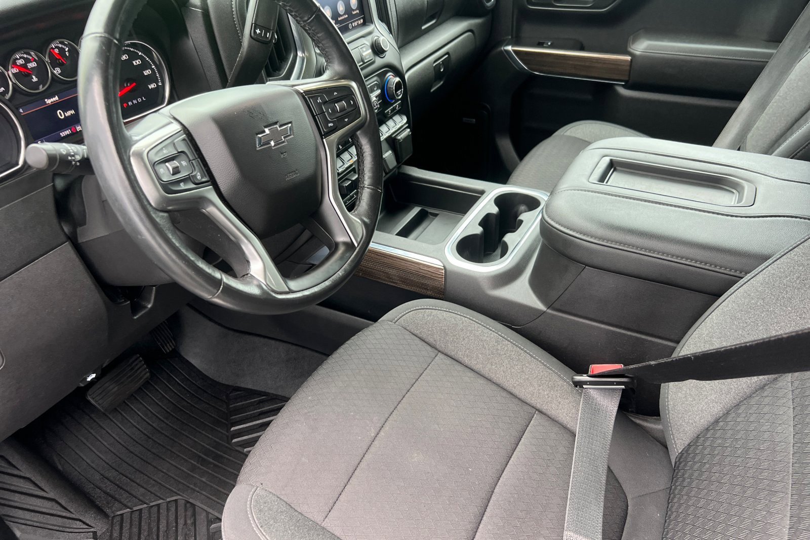 Used 2020 Chevrolet Silverado 1500 RST image 7