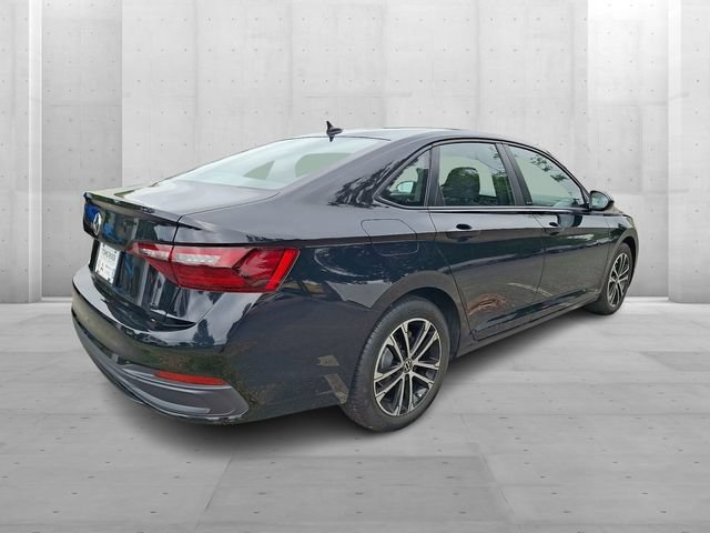 Certified 2024 Volkswagen Jetta Sport FWD image 6