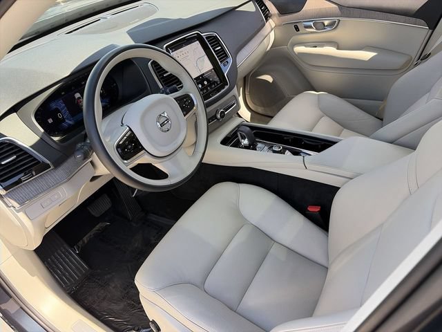 Used 2024 Volvo XC90 T8 Plus w/ Protection Package Premier AWD/4WD image 19