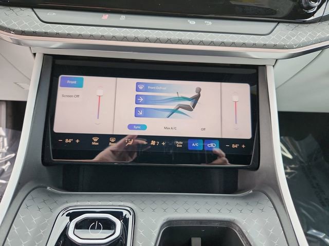 New 2025 Jeep Wagoneer S Limited AWD/4WD image 17