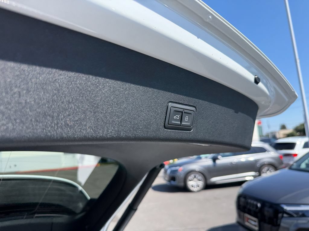 New 2026 Audi Q3 quattro 2.0T AWD/4WD image 31