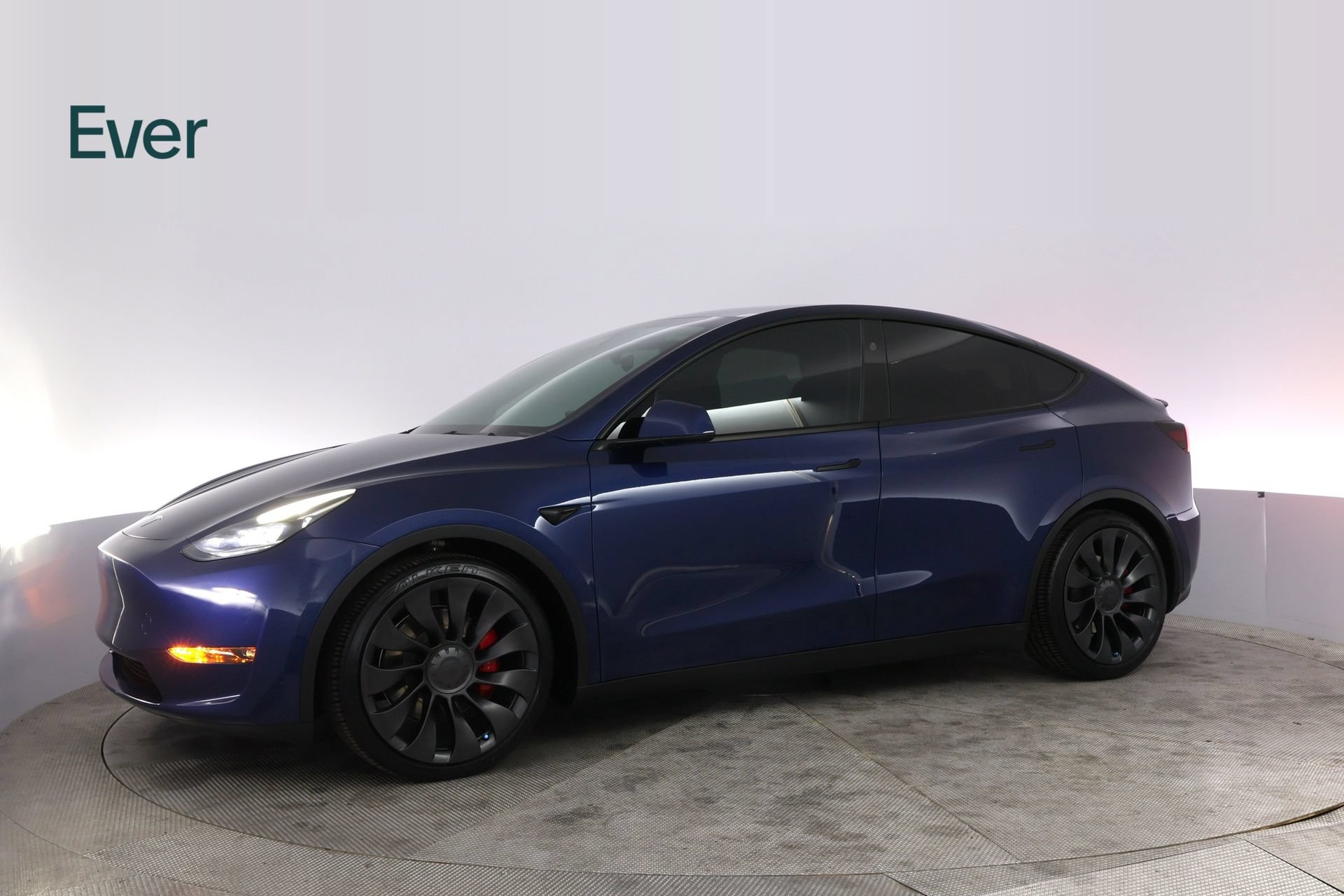 Used 2024 Tesla Model Y Performance AWD/4WD image 18