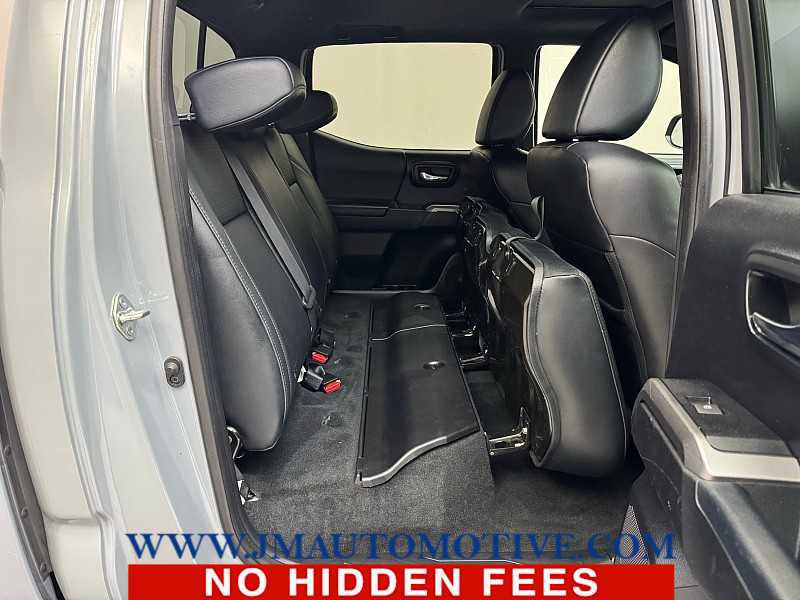 Used 2018 Toyota Tacoma Limited AWD/4WD image 17