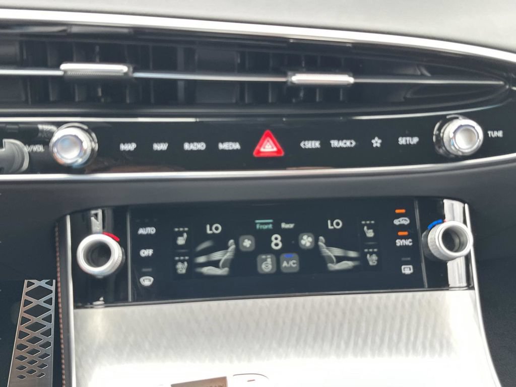 New 2026 Genesis GV70 2.5T Sport Prestige AWD/4WD image 19
