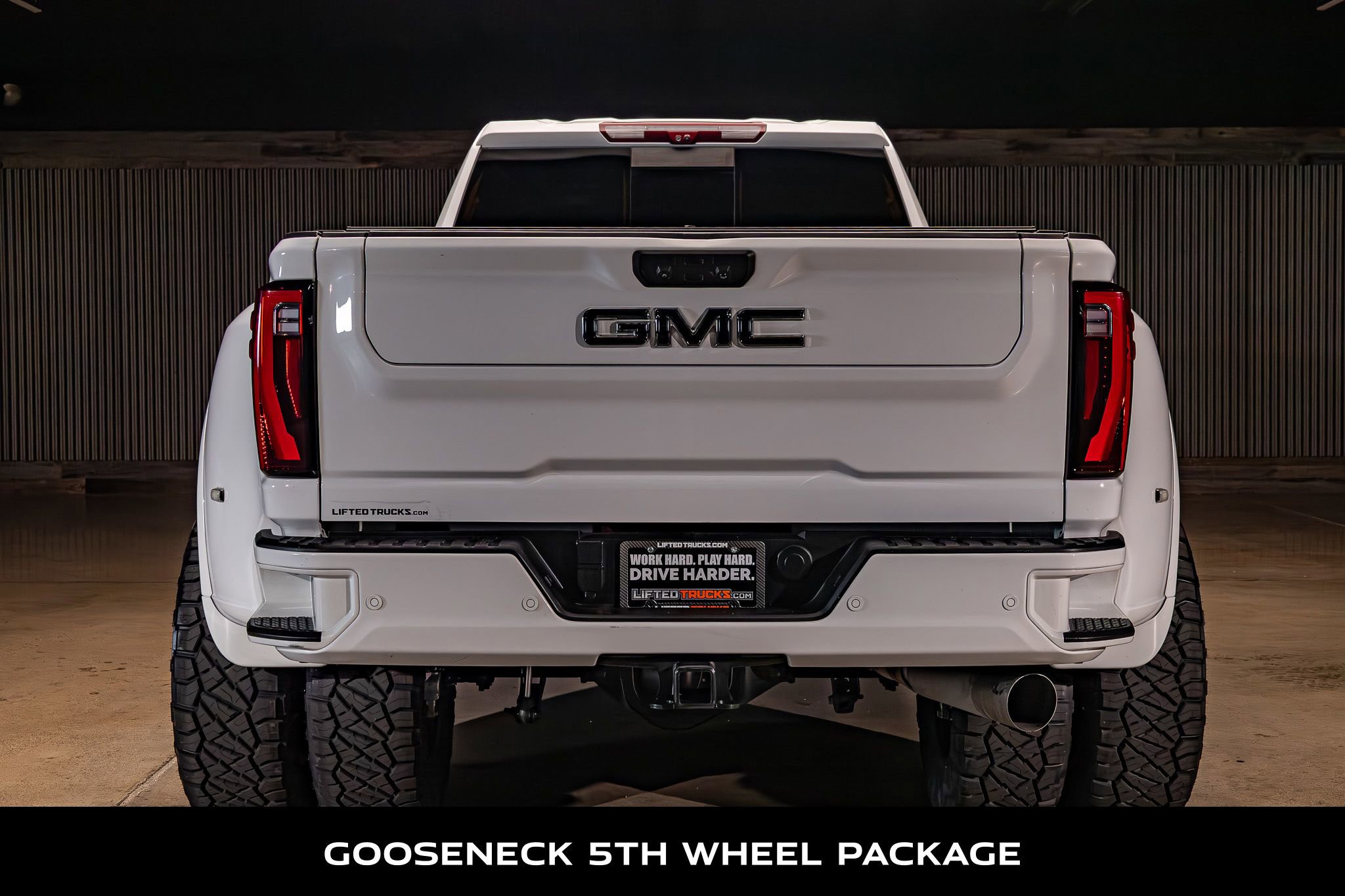 Used 2024 GMC Sierra 3500 Denali Ultimate AWD/4WD image 8
