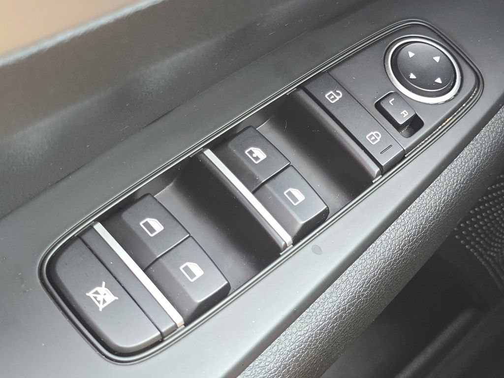Used 2023 Kia Forte LXS w/ LXS Technology Package FWD image 24