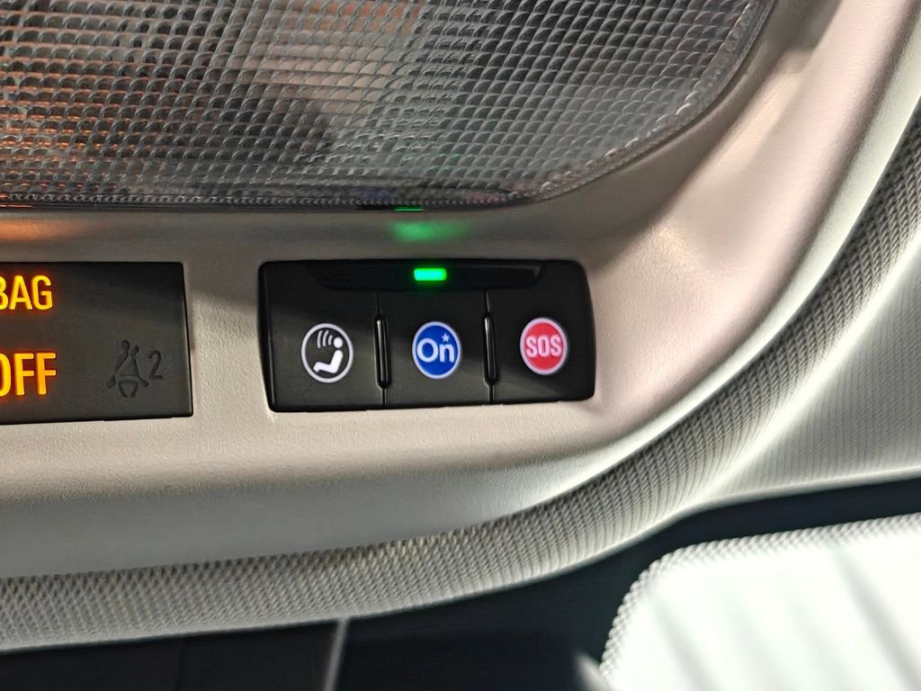 Used 2025 Chevrolet Trax LT image 10