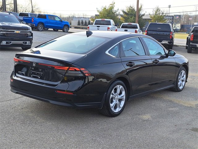 Used 2025 Honda Accord LX image 5