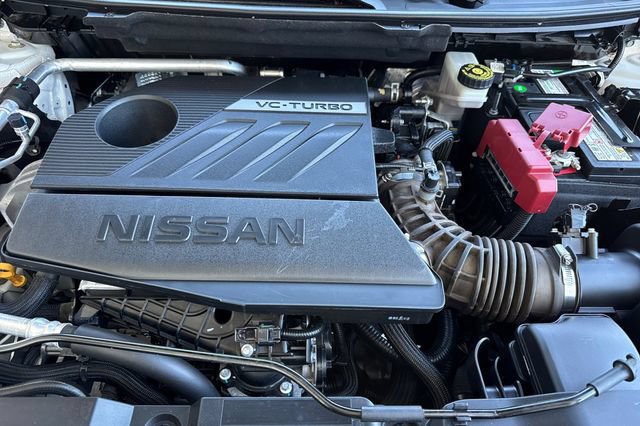 Used 2024 Nissan Rogue SV FWD image 55