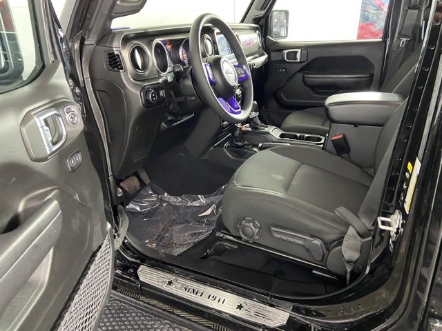 Used 2023 Jeep Gladiator Sport image 17