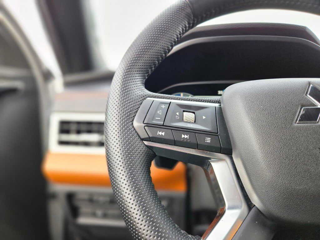 Used 2023 Mitsubishi Outlander SEL image 26