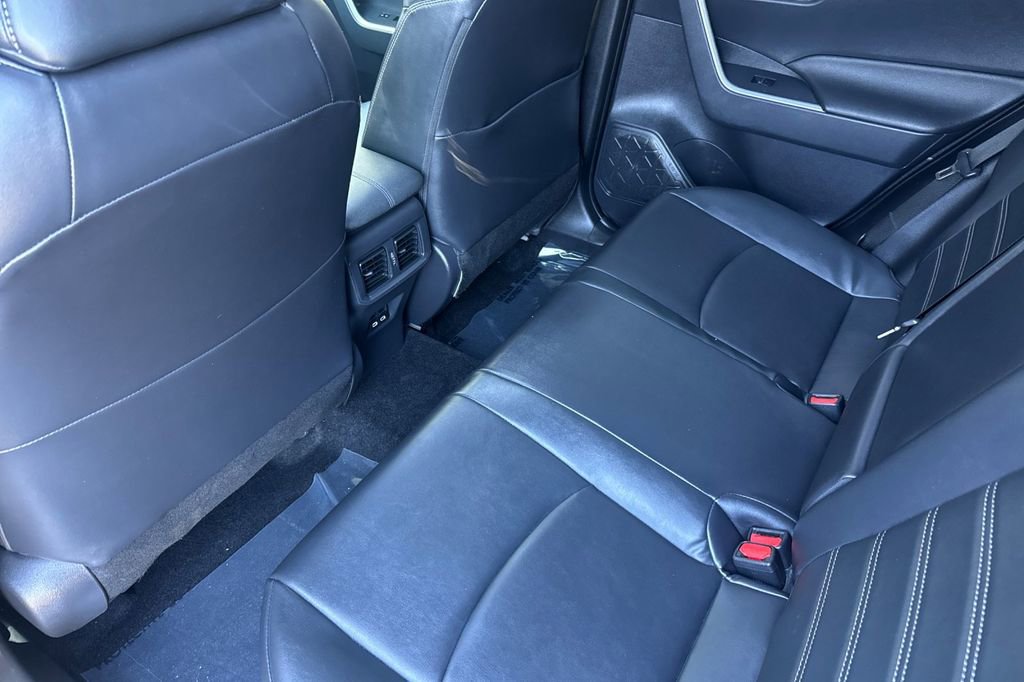 Certified 2023 Toyota RAV4 XLE Premium image 10