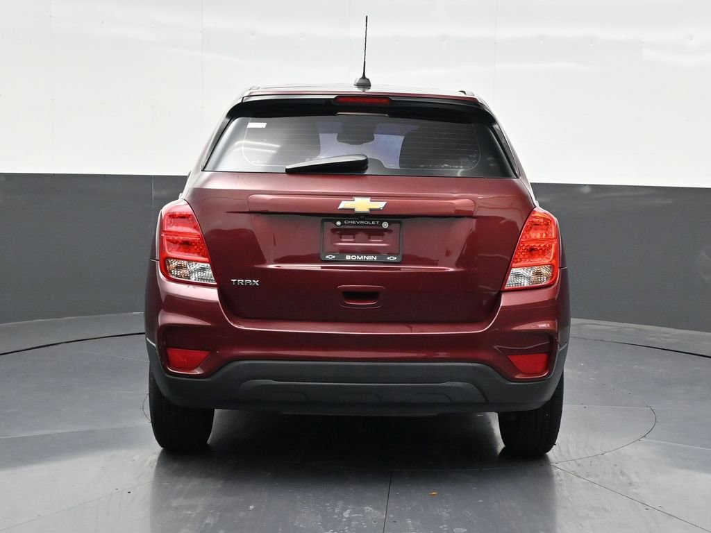 Used 2017 Chevrolet Trax LS FWD image 4