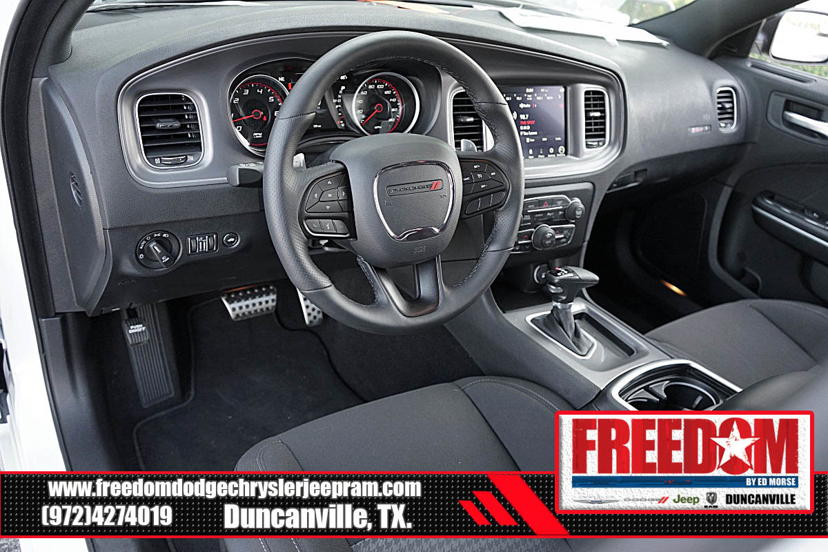 New 2023 Dodge Charger Scat Pack w/ Harman/Kardon Audio Group image 10