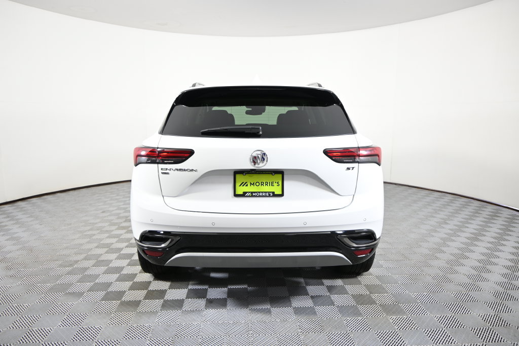 Used 2023 Buick Envision Essence w/ Sport Touring Package AWD/4WD image 5