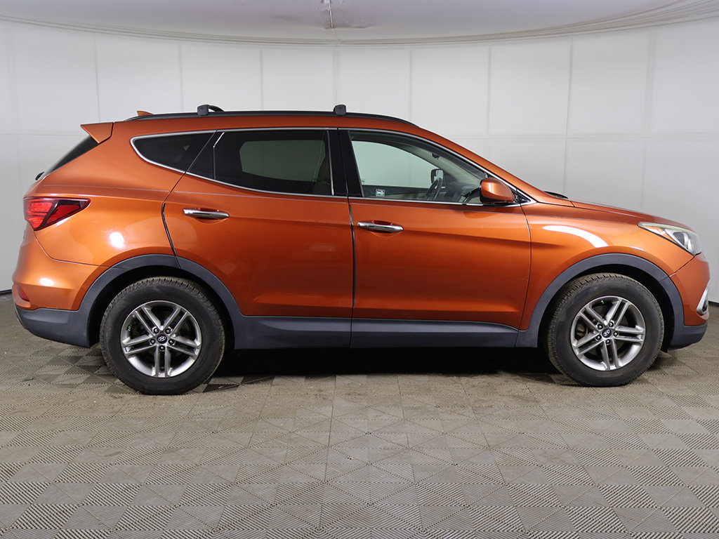 Used 2017 Hyundai Santa Fe Sport AWD/4WD image 11