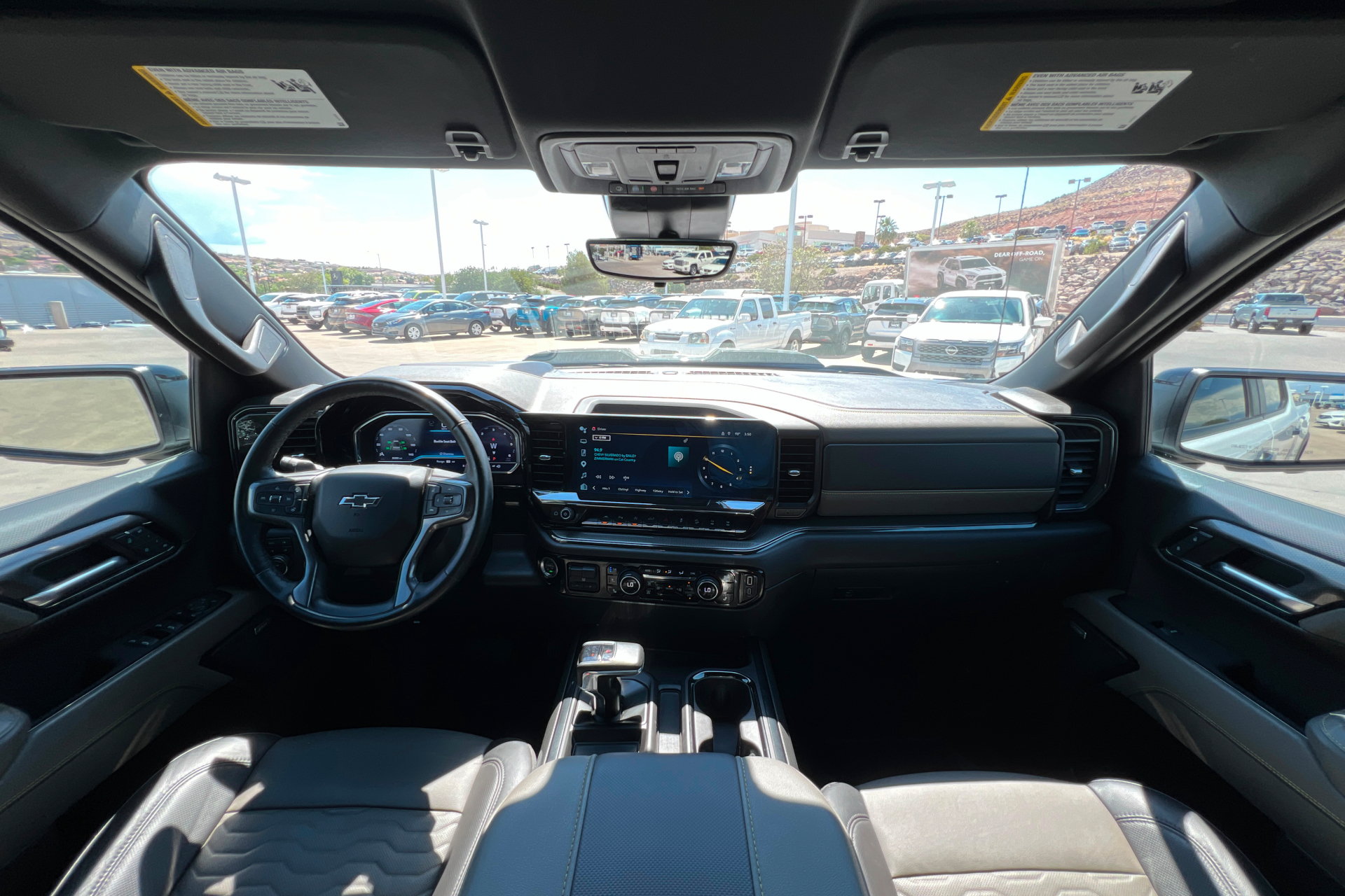 Used 2024 Chevrolet Silverado 1500 ZR2 w/ Technology Package AWD/4WD image 10