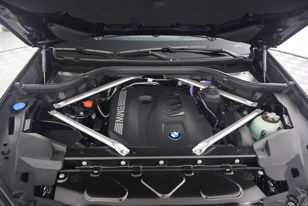 New 2026 BMW X5 xDrive40i w/ M Sport Package image 9