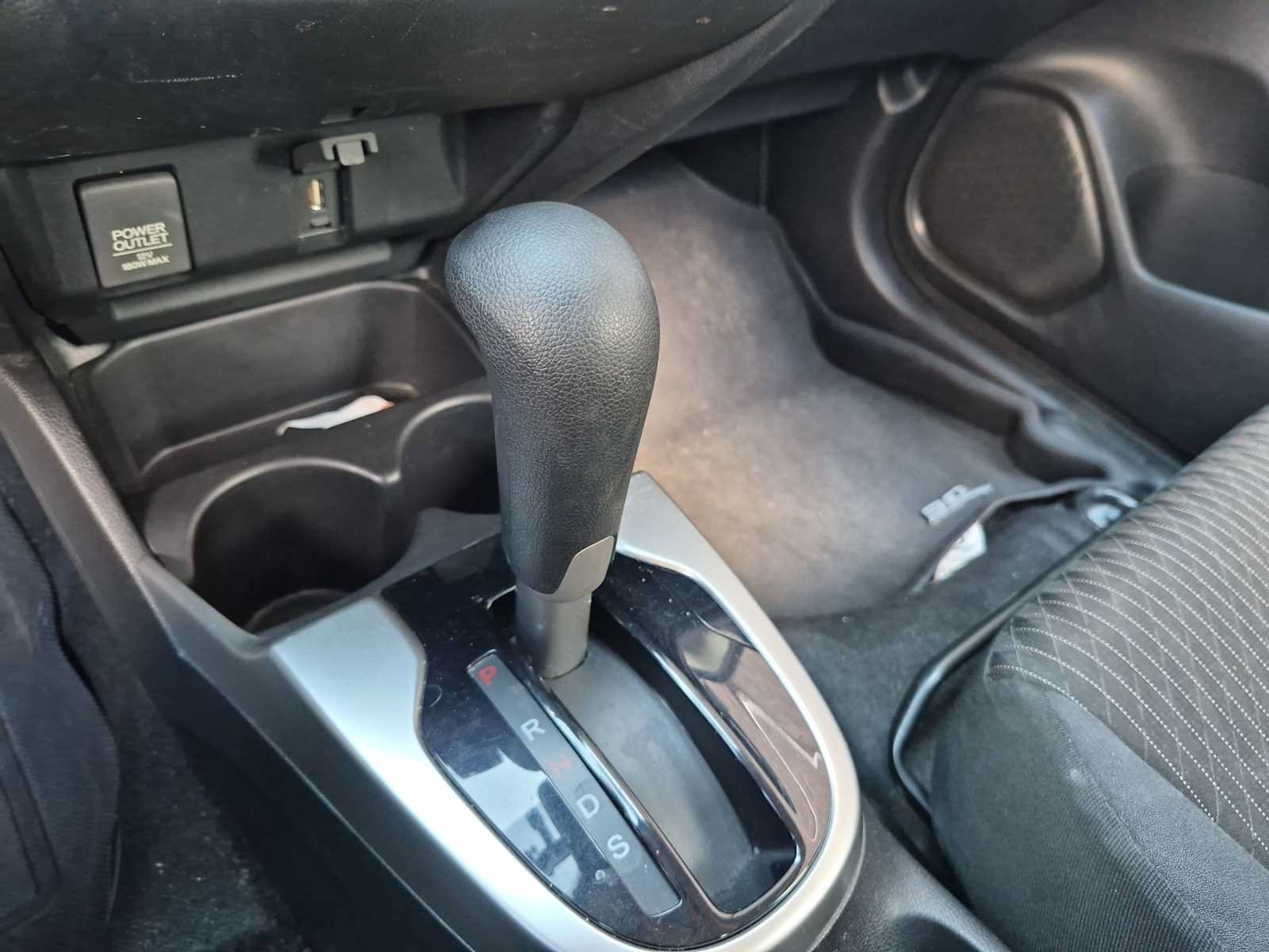 Used 2018 Honda Fit EX image 28