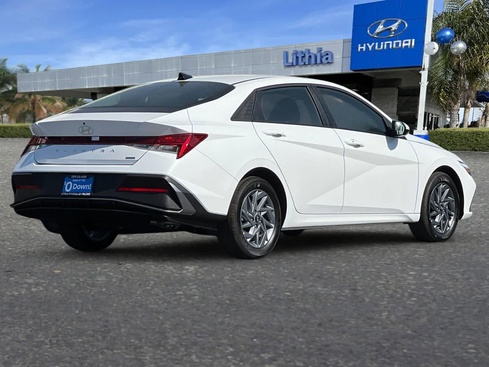 New 2025 Hyundai Elantra Blue FWD image 2