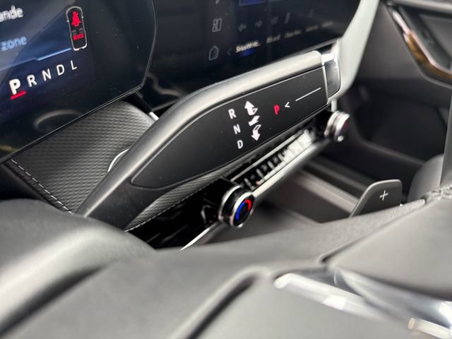 New 2026 Chevrolet Equinox LT w/ Convenience Package II image 26