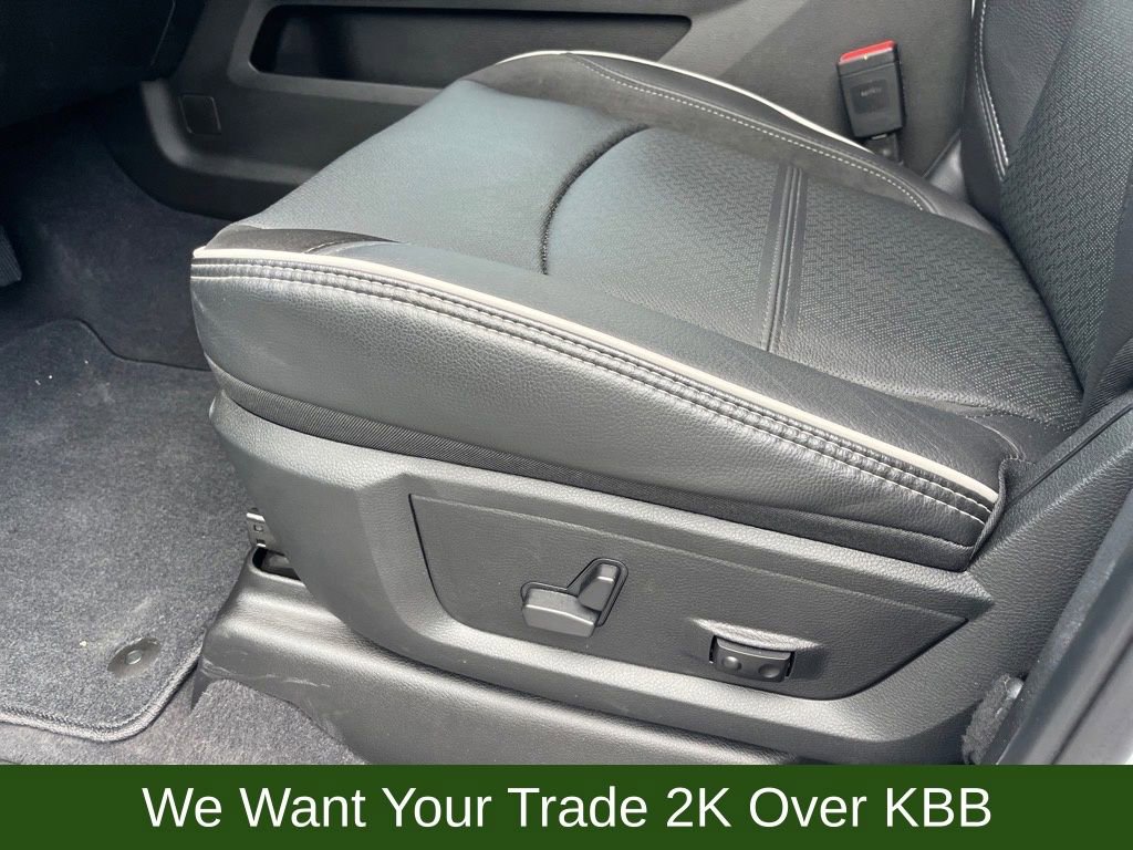 Used 2025 RAM 2500 Laramie image 29