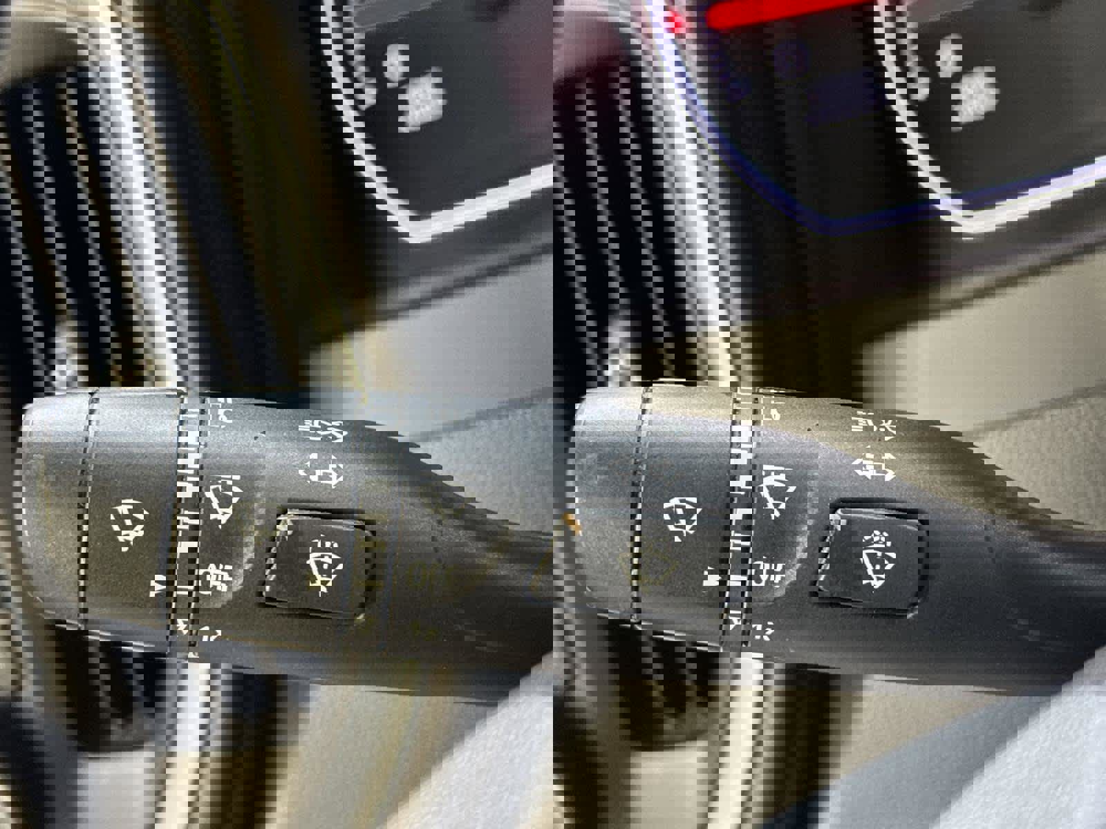 Used 2021 Chevrolet Silverado 1500 LT Trail Boss image 28