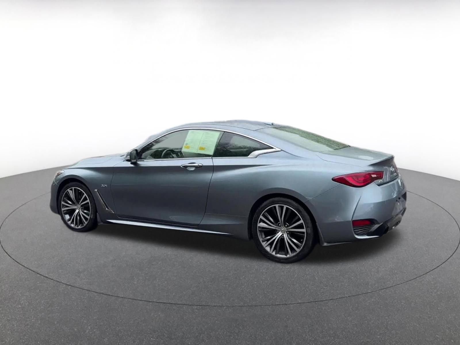 Used 2018 INFINITI Q60 3.0t Luxe AWD/4WD image 10