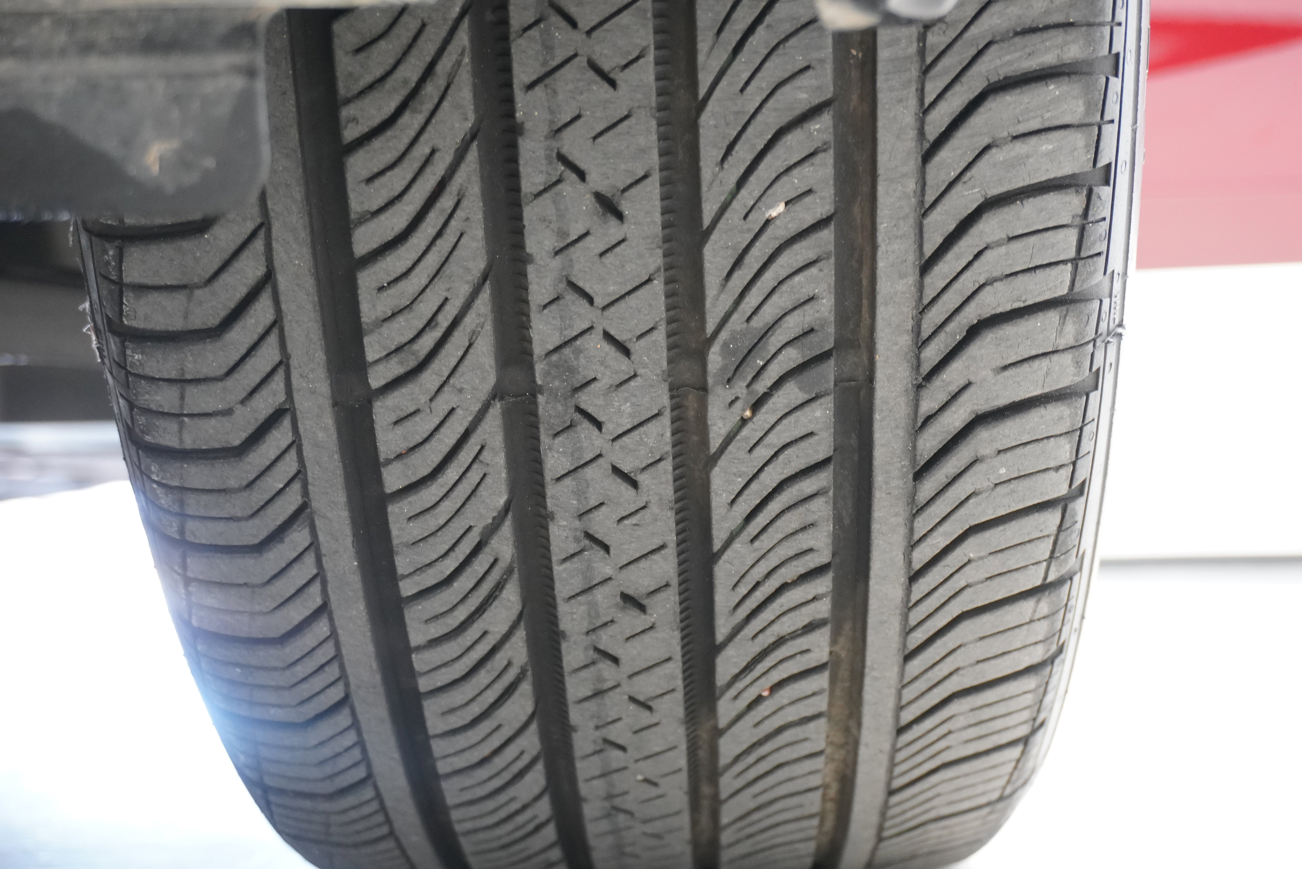 Used 2017 INFINITI QX30 Premium w/ Navigation Package FWD image 28