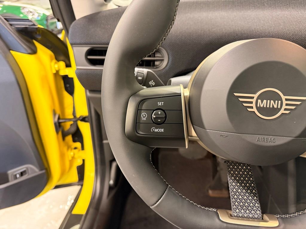Used 2025 MINI Cooper S image 13