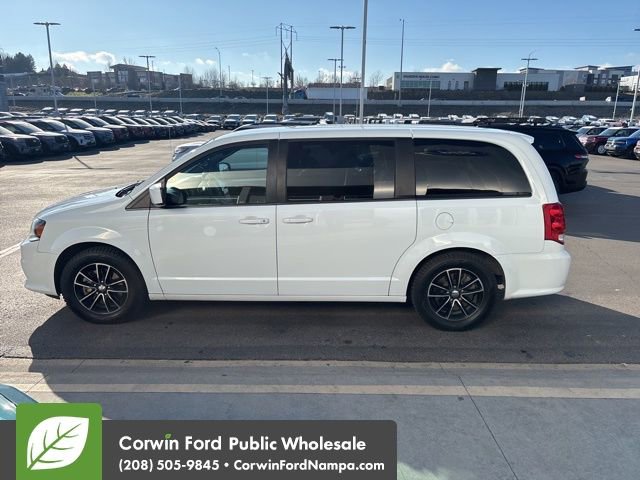 Used 2018 Dodge Grand Caravan SE image 8