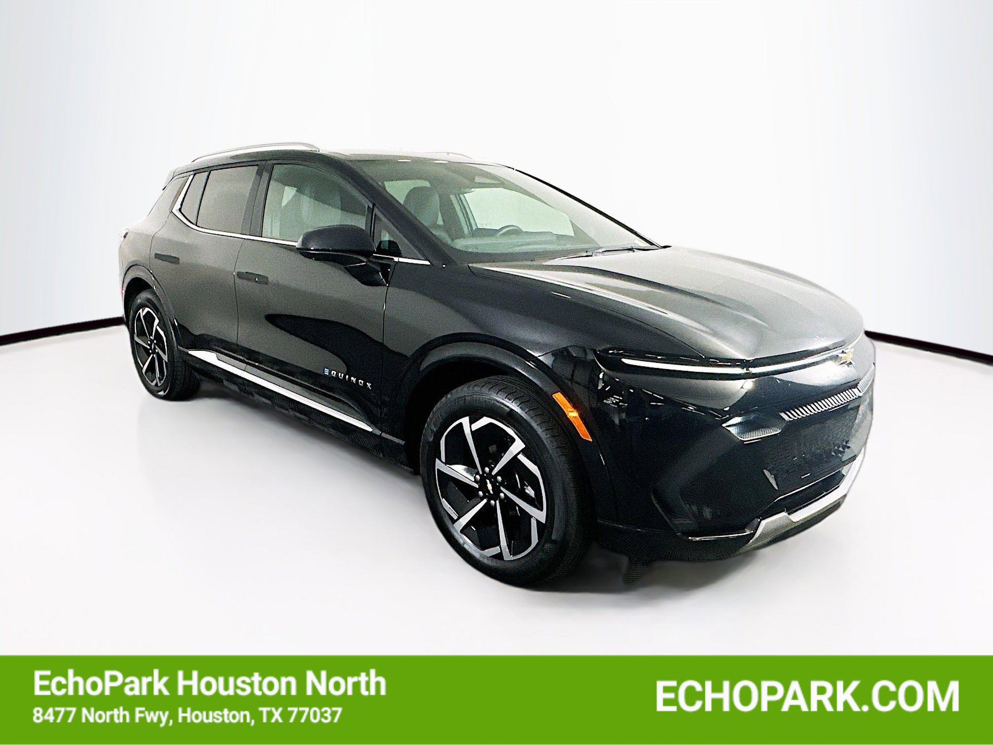 Used 2024 Chevrolet Equinox EV LT FWD image 1