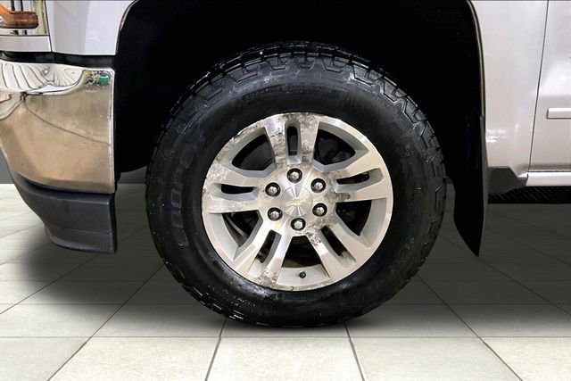 Used 2018 Chevrolet Silverado 1500 LT w/ All Star Edition AWD/4WD image 10