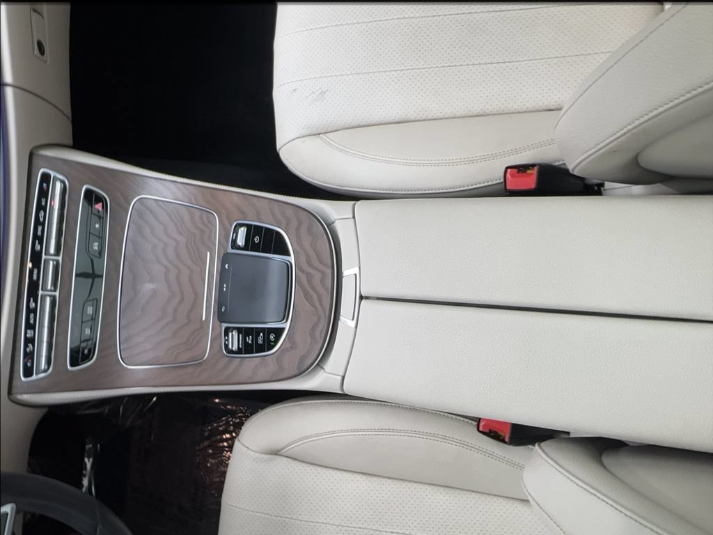 Used 2023 Mercedes-Benz E 350 4MATIC Sedan image 35