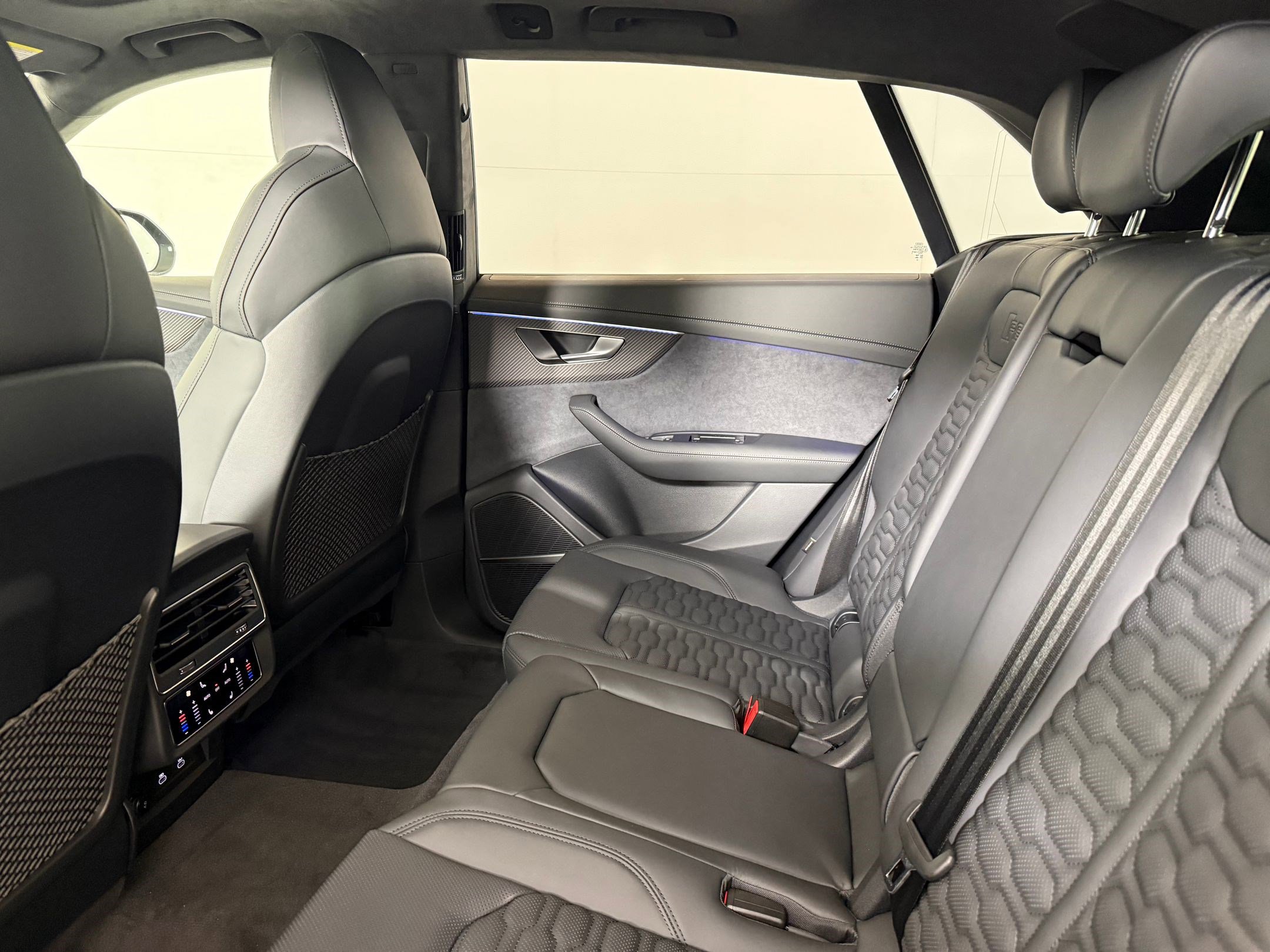 New 2026 Audi RS Q8 performance image 21