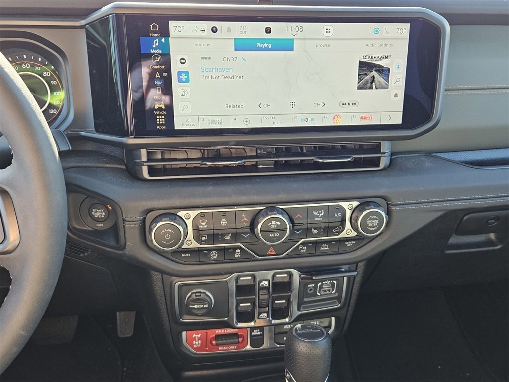 New 2025 Jeep Gladiator Mojave image 17