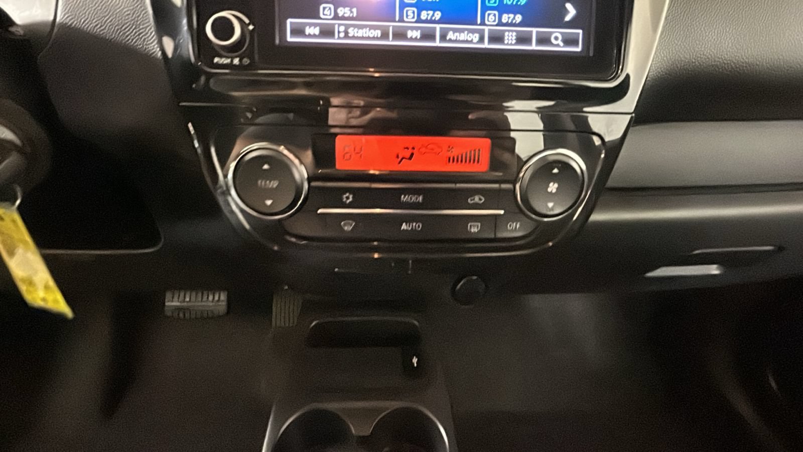 Used 2024 Mitsubishi Mirage G4 ES FWD image 24