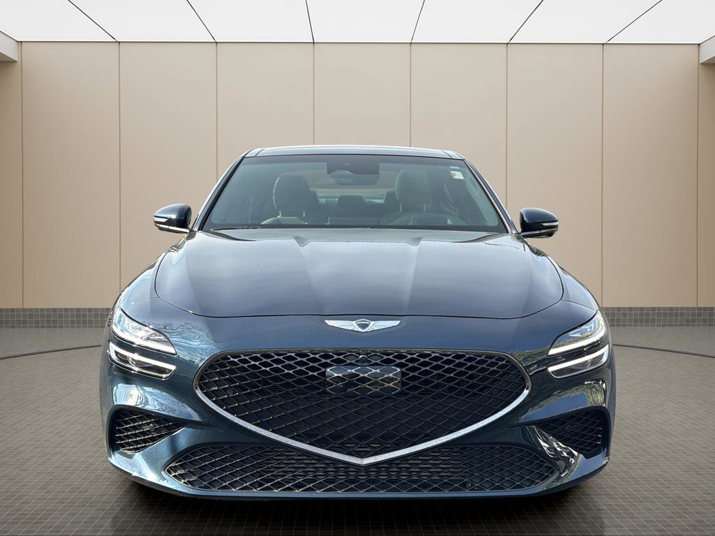 Used 2023 Genesis G70 3.3T w/ Sport Prestige Package image 8