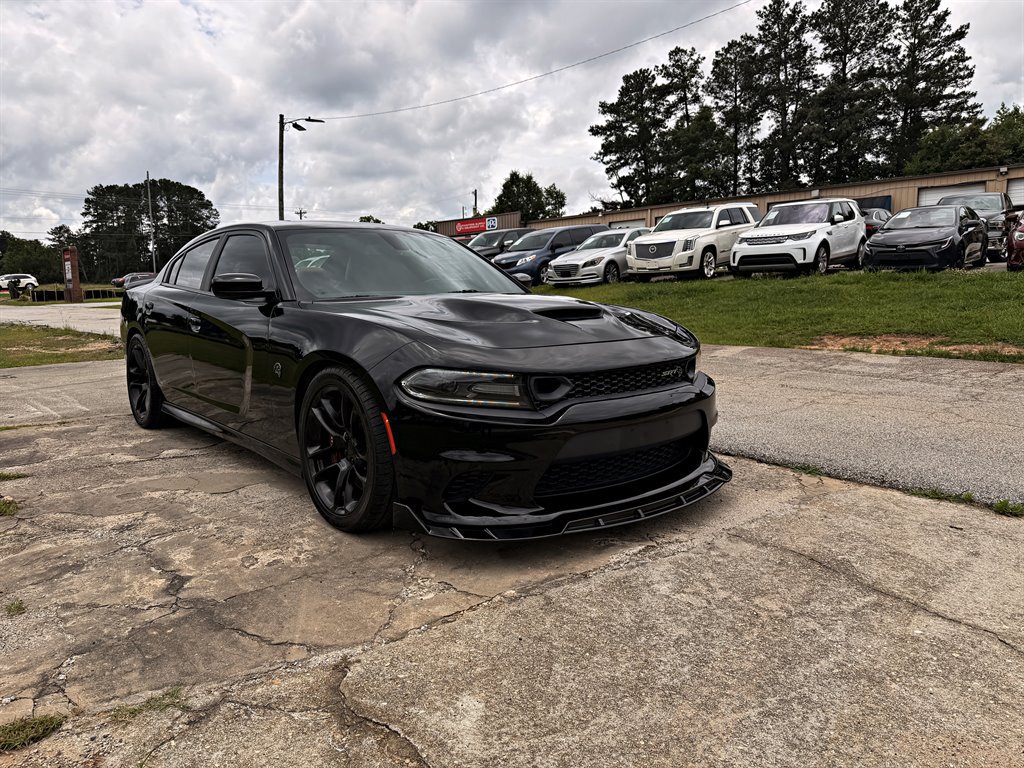 Used 2019 Dodge Charger SRT Hellcat w/ Harman/Kardon Audio Group RWD image 3