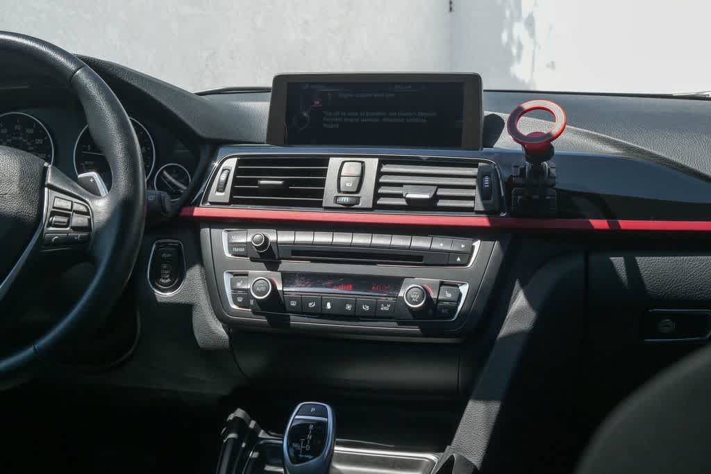 Used 2014 BMW 335i Sedan RWD image 12