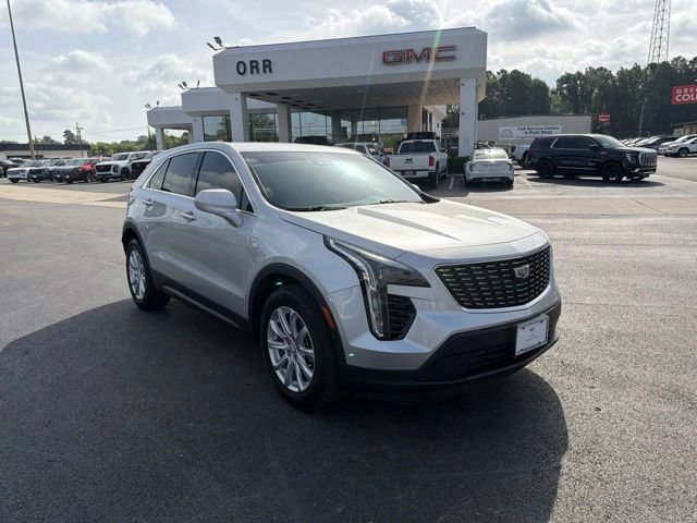 Used 2021 Cadillac XT4 Luxury FWD image 4