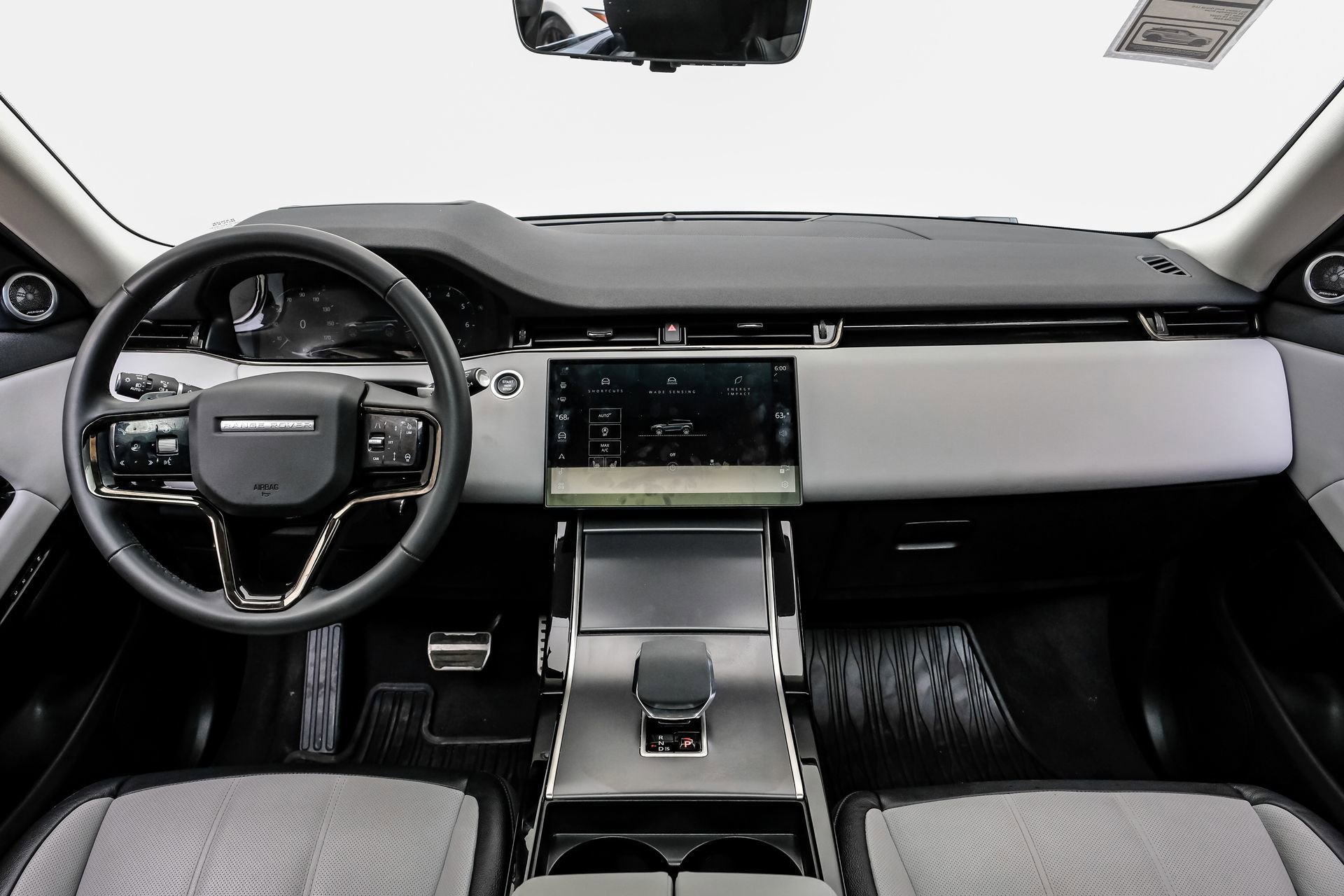 Used 2024 Land Rover Range Rover Evoque Dynamic SE AWD/4WD image 18