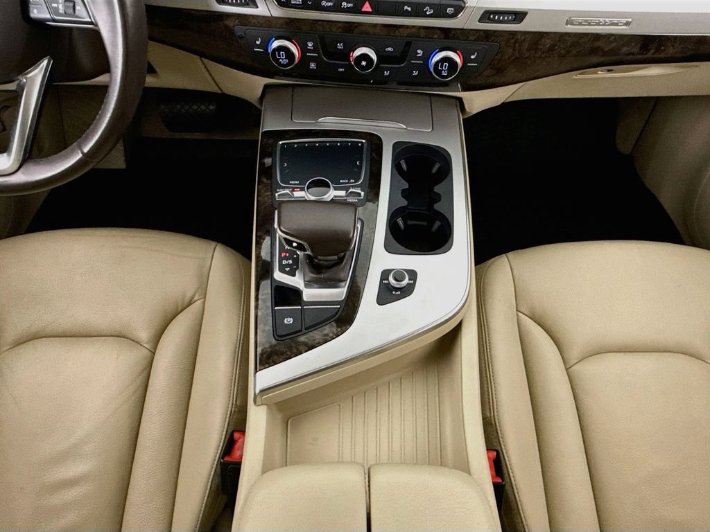 Used 2019 Audi Q7 2.0T Premium w/ Convenience Package AWD/4WD image 14