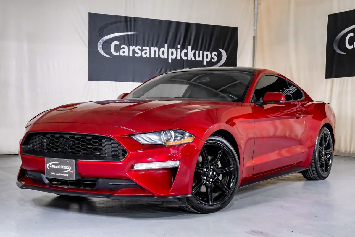 Used 2019 Ford Mustang Coupe w/ Black Accent Package RWD image 4