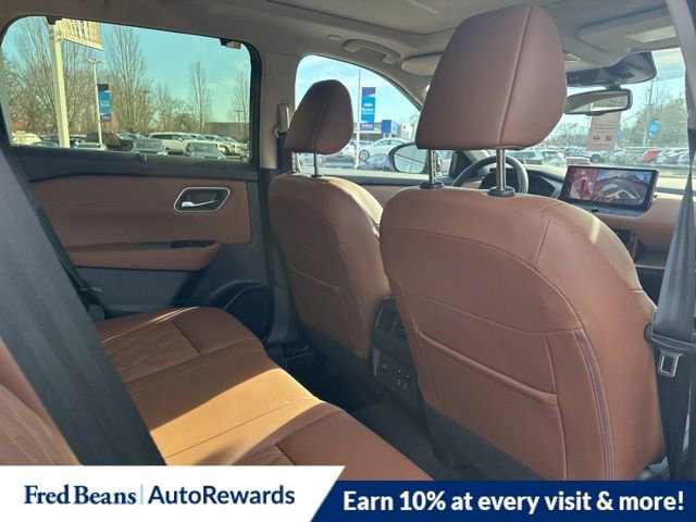 New 2026 Nissan Rogue Platinum w/ Tech Package image 12