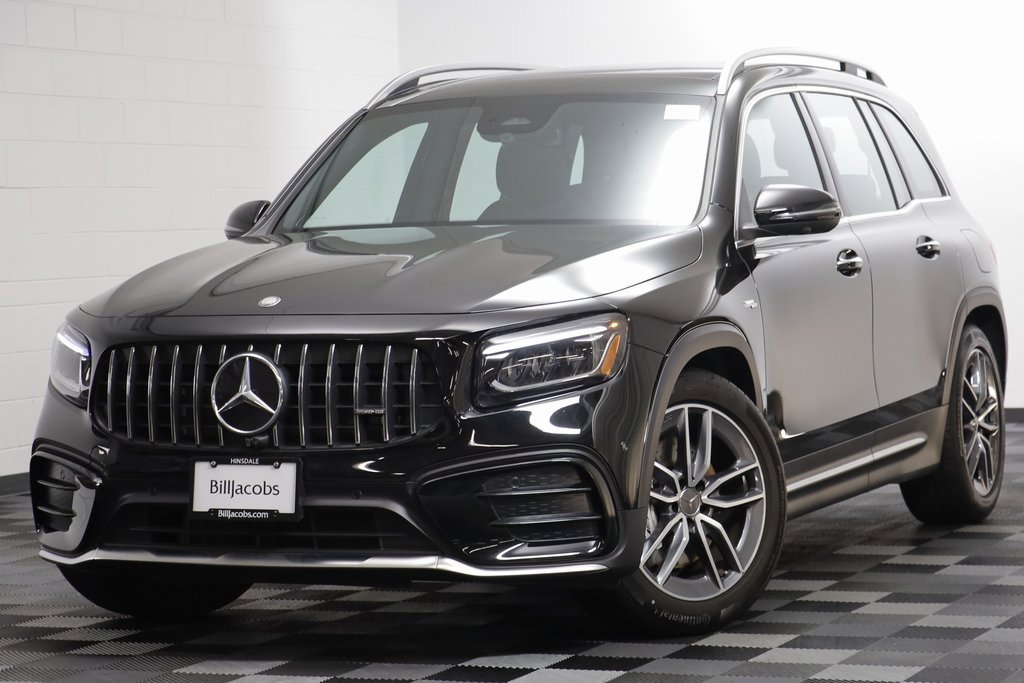 Used 2025 Mercedes-Benz GLB 35 AMG 4MATIC image 1