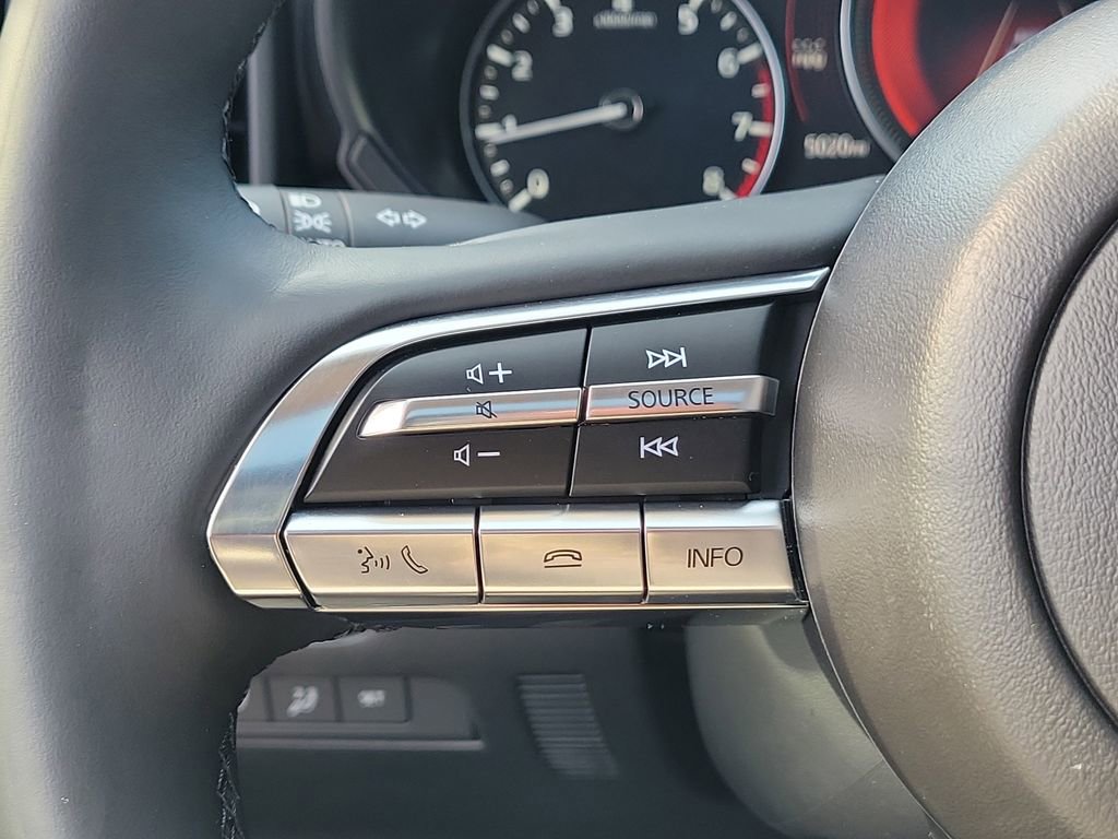 Certified 2025 MAZDA CX-50 Meridian Edition w/ Weather Package image 29