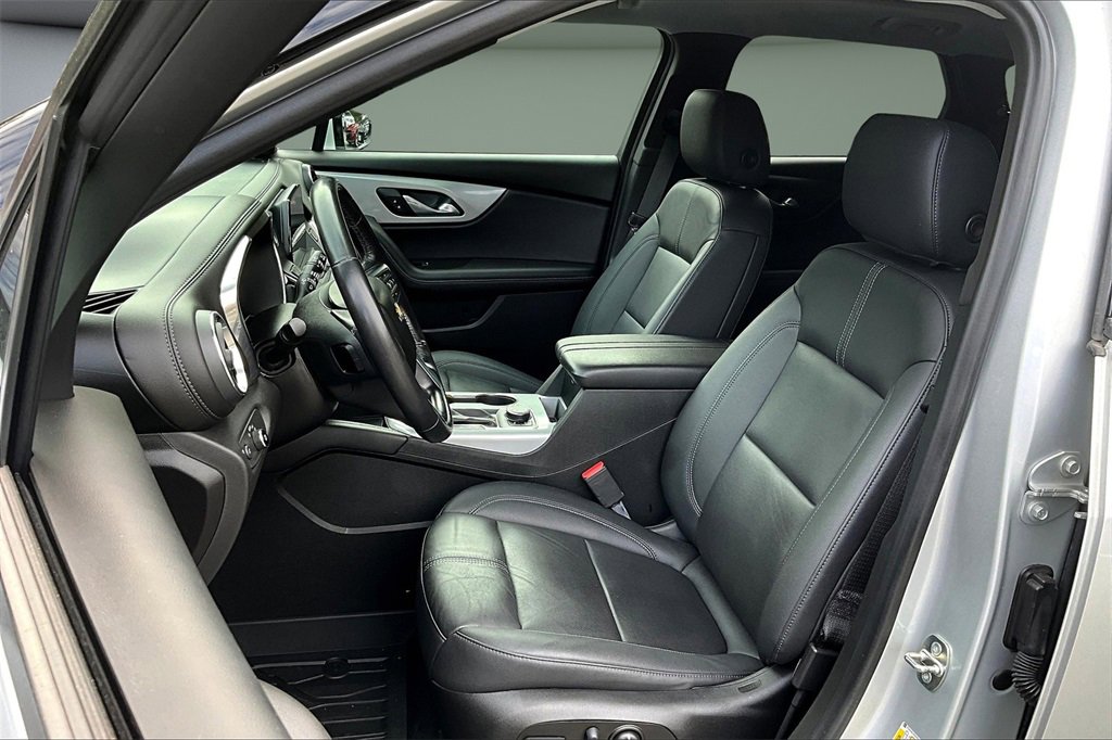 Used 2022 Chevrolet Blazer LT w/ Sound & Technology Package image 18