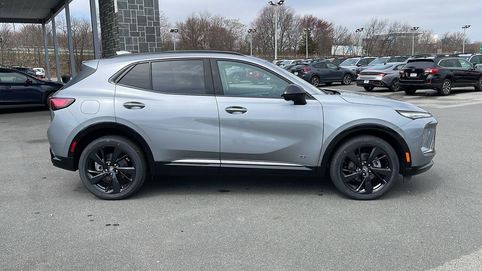New 2026 Buick Envision Sport Touring AWD/4WD image 9