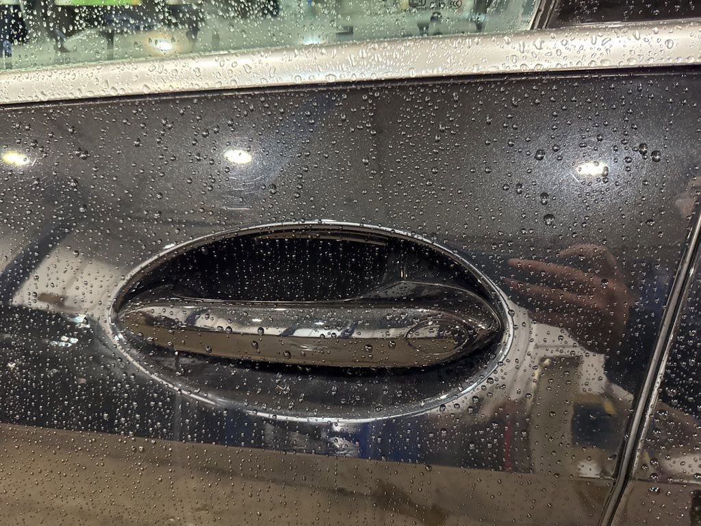 Used 2025 BMW X5 xDrive50e image 12